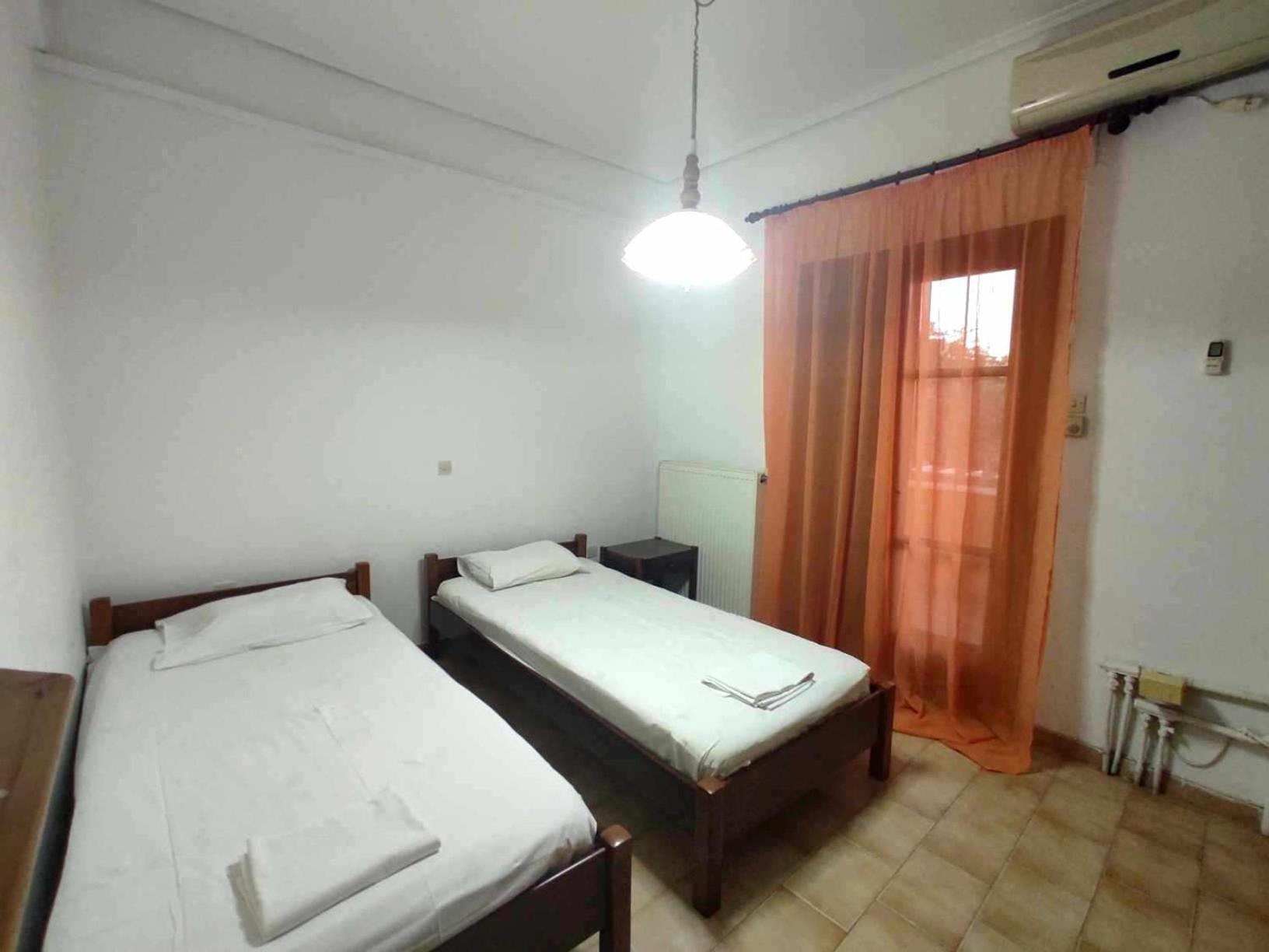 Politis Sudios Apartment Batsíon Exterior photo