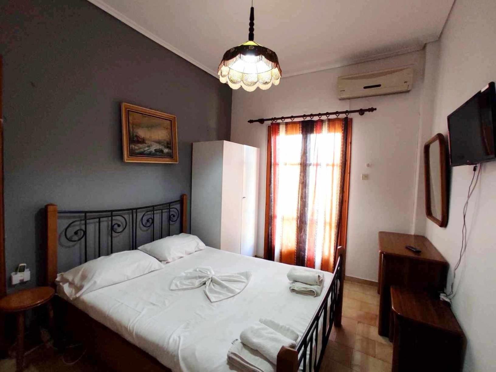 Politis Sudios Apartment Batsíon Exterior photo