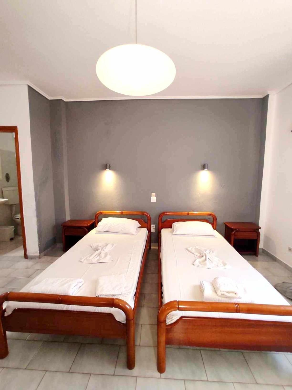 Politis Sudios Apartment Batsíon Exterior photo