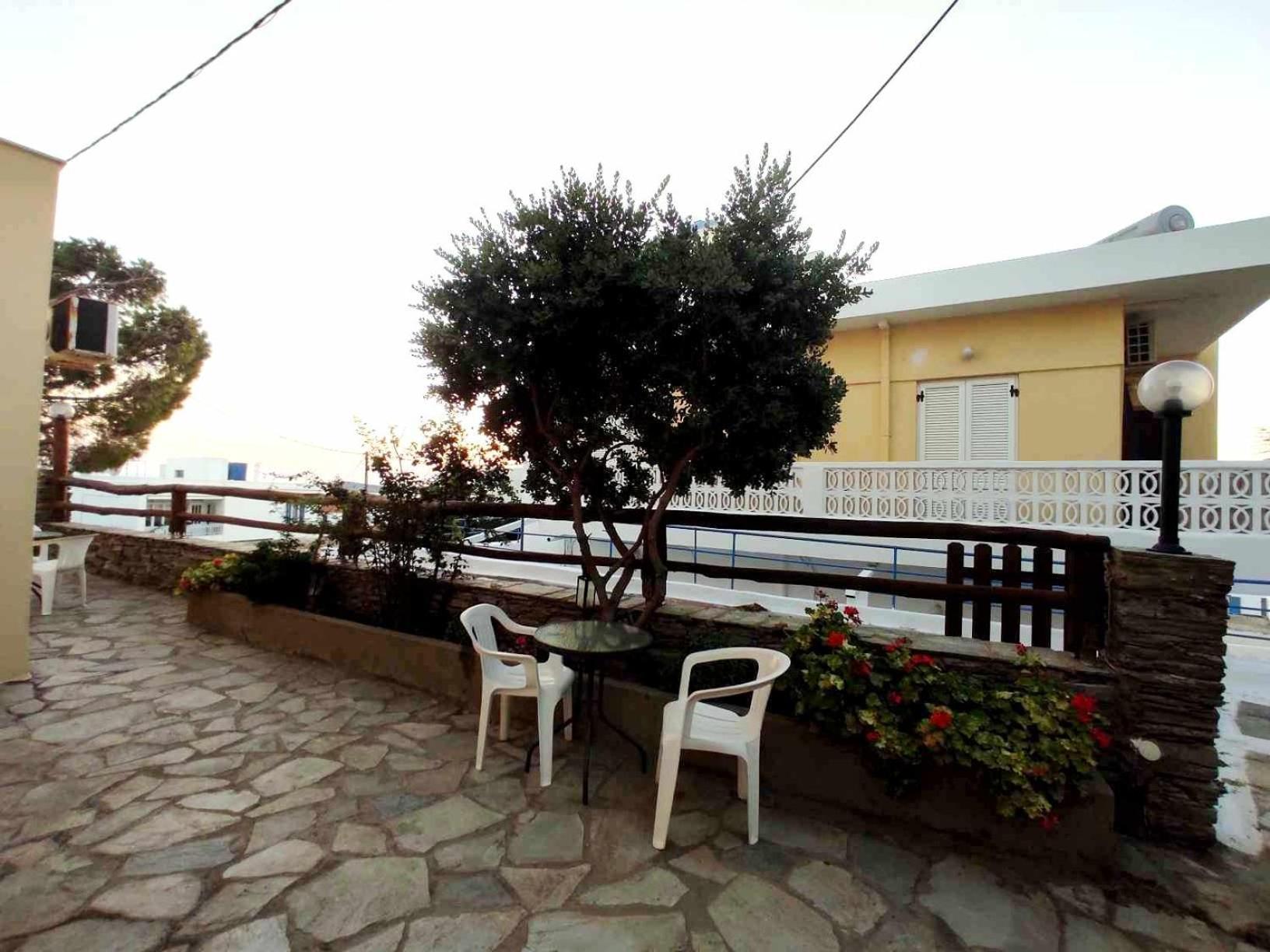 Politis Sudios Apartment Batsíon Exterior photo