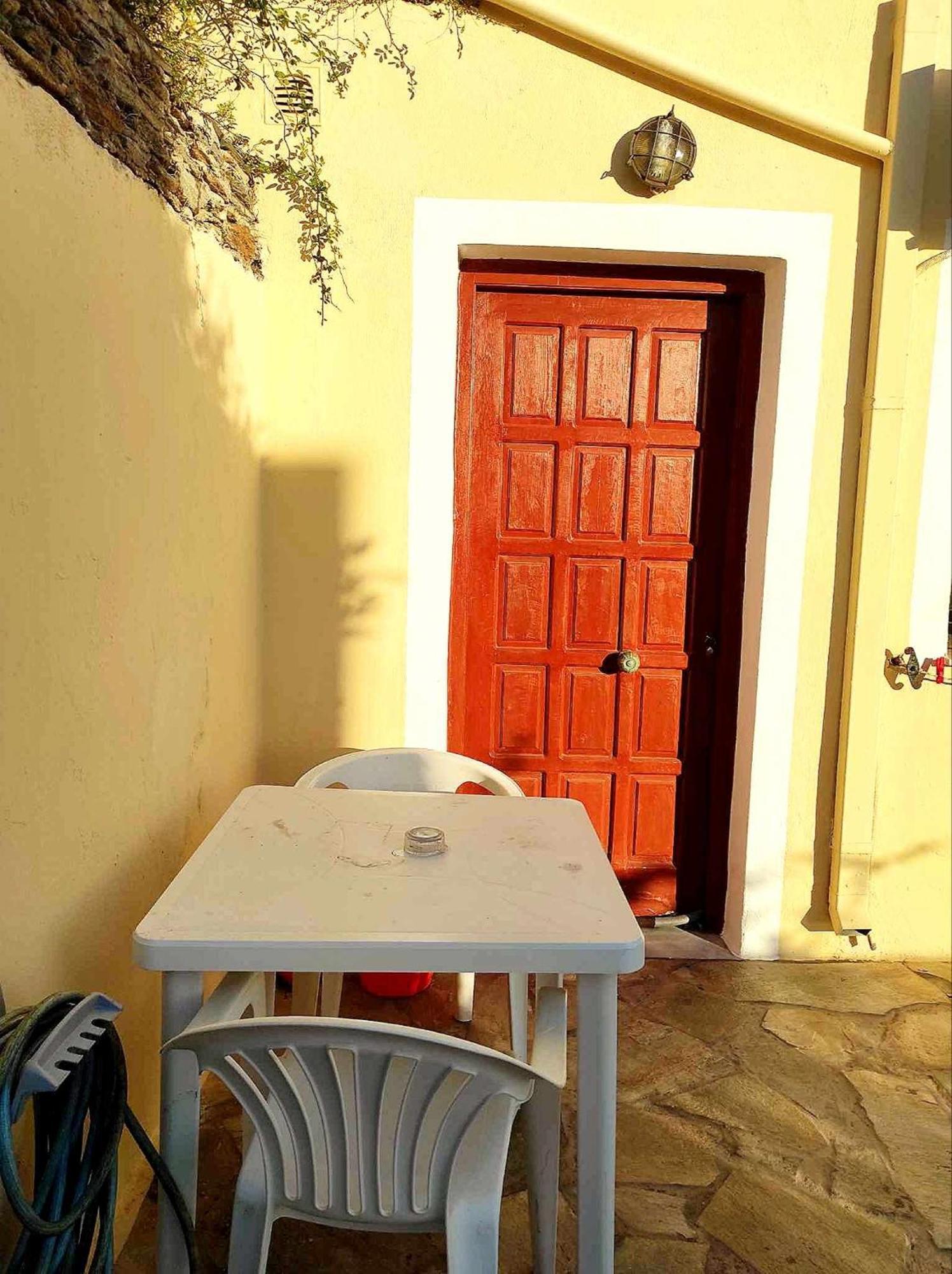 Politis Sudios Apartment Batsíon Exterior photo
